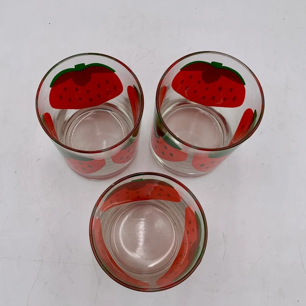 Vintage Indiana‎ Glass Strawberry Drinking Glasses Set of 3 Retro MCM Tumblers